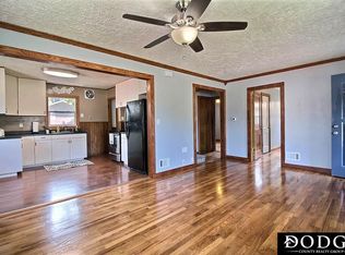 1760 N Logan St, Fremont, NE 68025