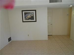 4th image of 8270 N Firethorn Ave