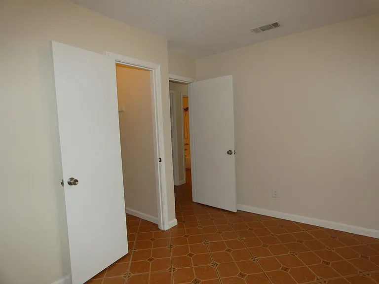 4606 Southern Pl — Photo 23