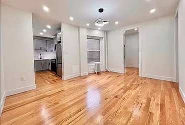 Rented by MADEHOME