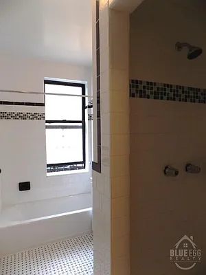 Rented by Blue Egg Realty Corp | media 7