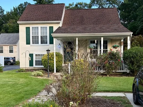 12715 Cunninghill Cove Rd, Middle River, MD 21220