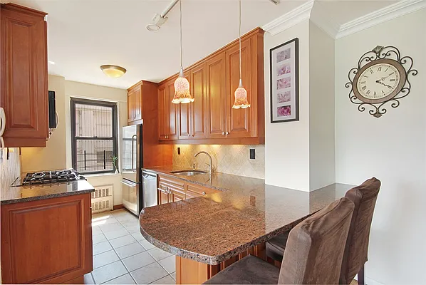 Sold by Corcoran | media 11