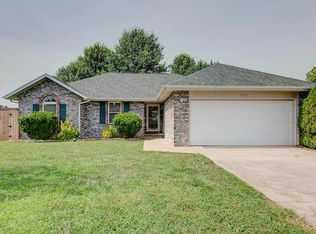 4742 W Tarkio St, Springfield, MO 65802