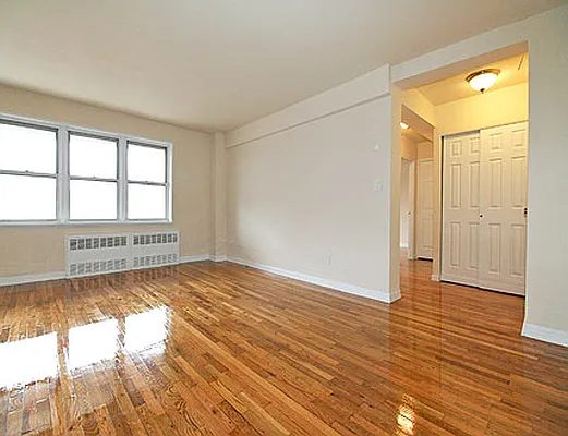 Rented by SW Queens Mezzanine | media 18