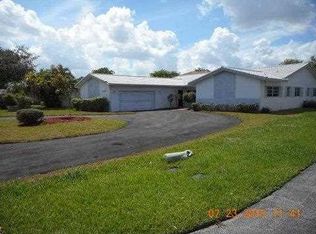 10640 37th St, Pompano Beach, FL 33065