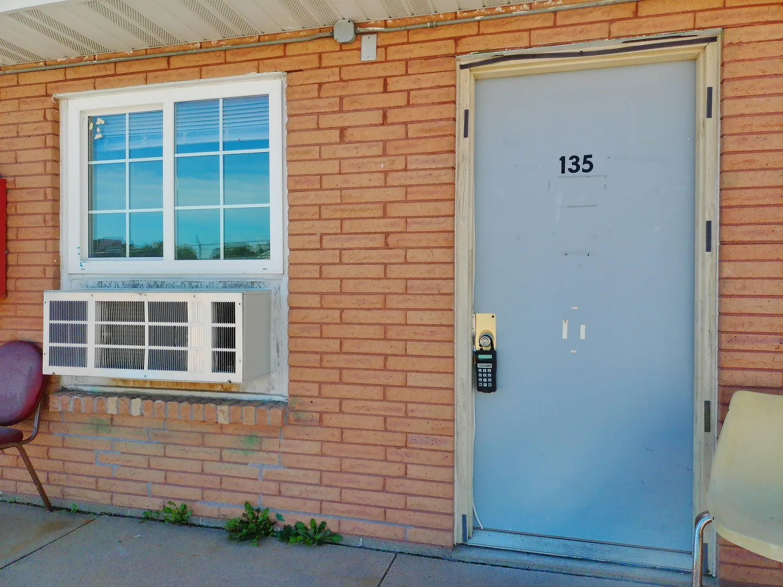 1 bed, 250 sqft, $675 — Photo 1