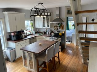 4 N Chester St APT 3, Baltimore, MD 21231