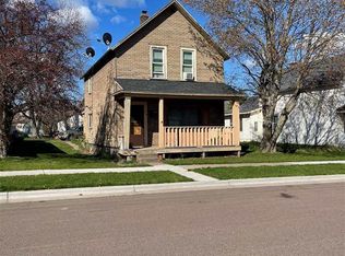 119 14th Ave E, Ashland, WI 54806