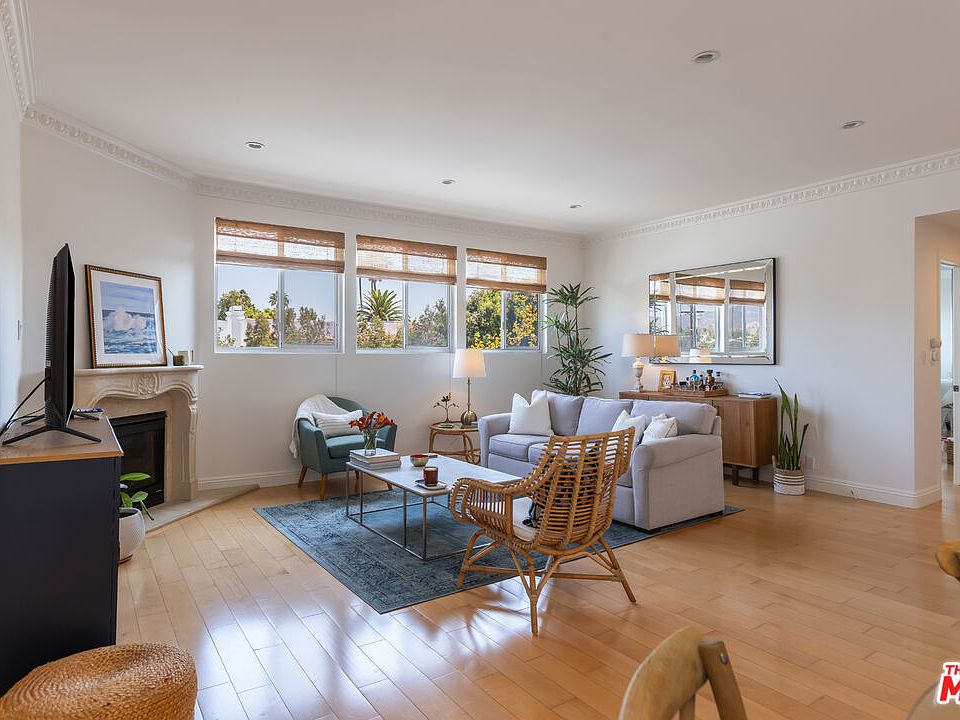 1st image of 511 San Vicente Blvd Unit 306