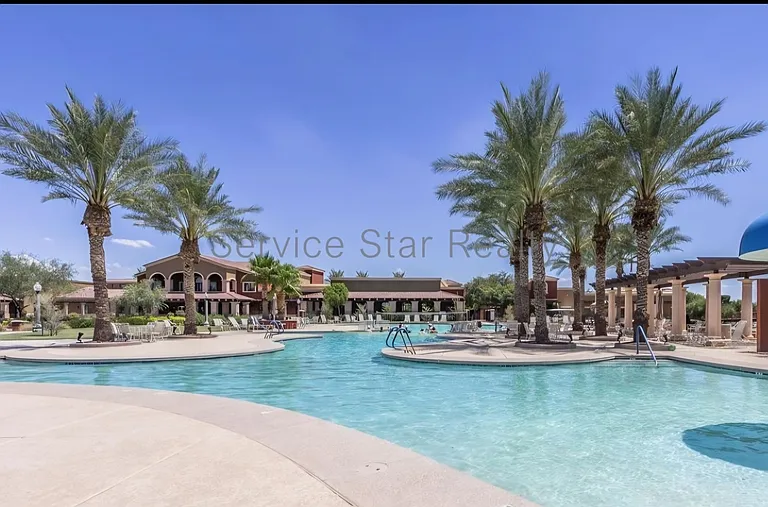 42181 W Basie Ln — Photo 35