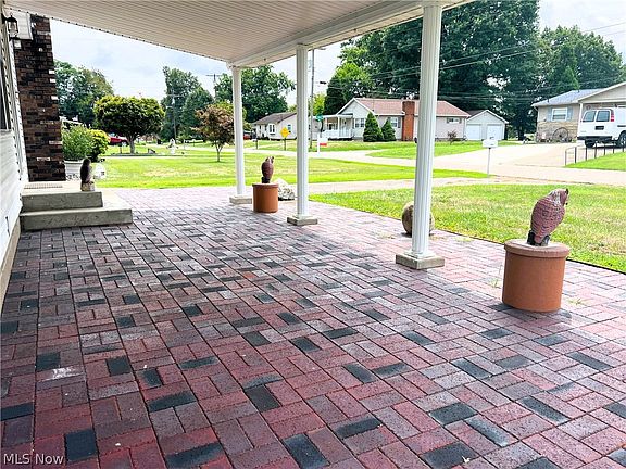 4th image of 2204 Pride Ave