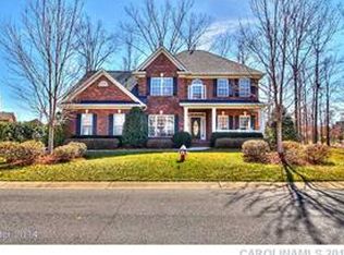 8915 Nellie Ln, Waxhaw, NC 28173
