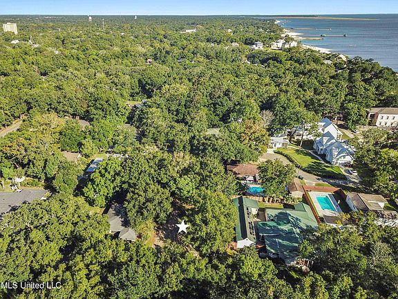 5th image of 208 Hillandale Ave #21