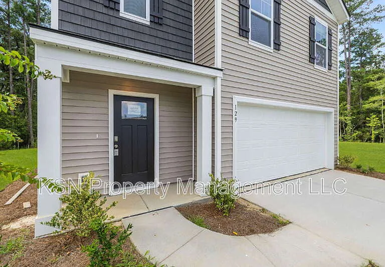 129 Azure Dr — Photo 5