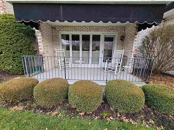 3rd image of 4501 N Wheeling Ave #11B