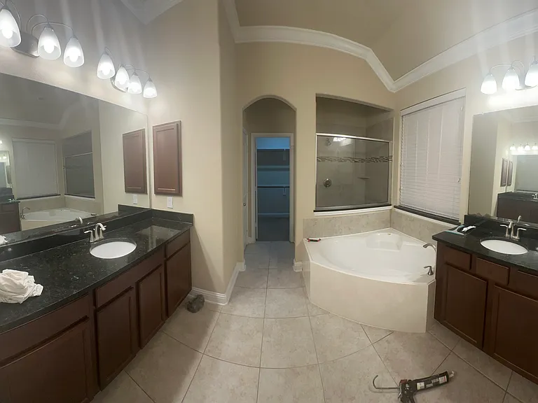 4122 Astoria Manor Ln — Photo 10
