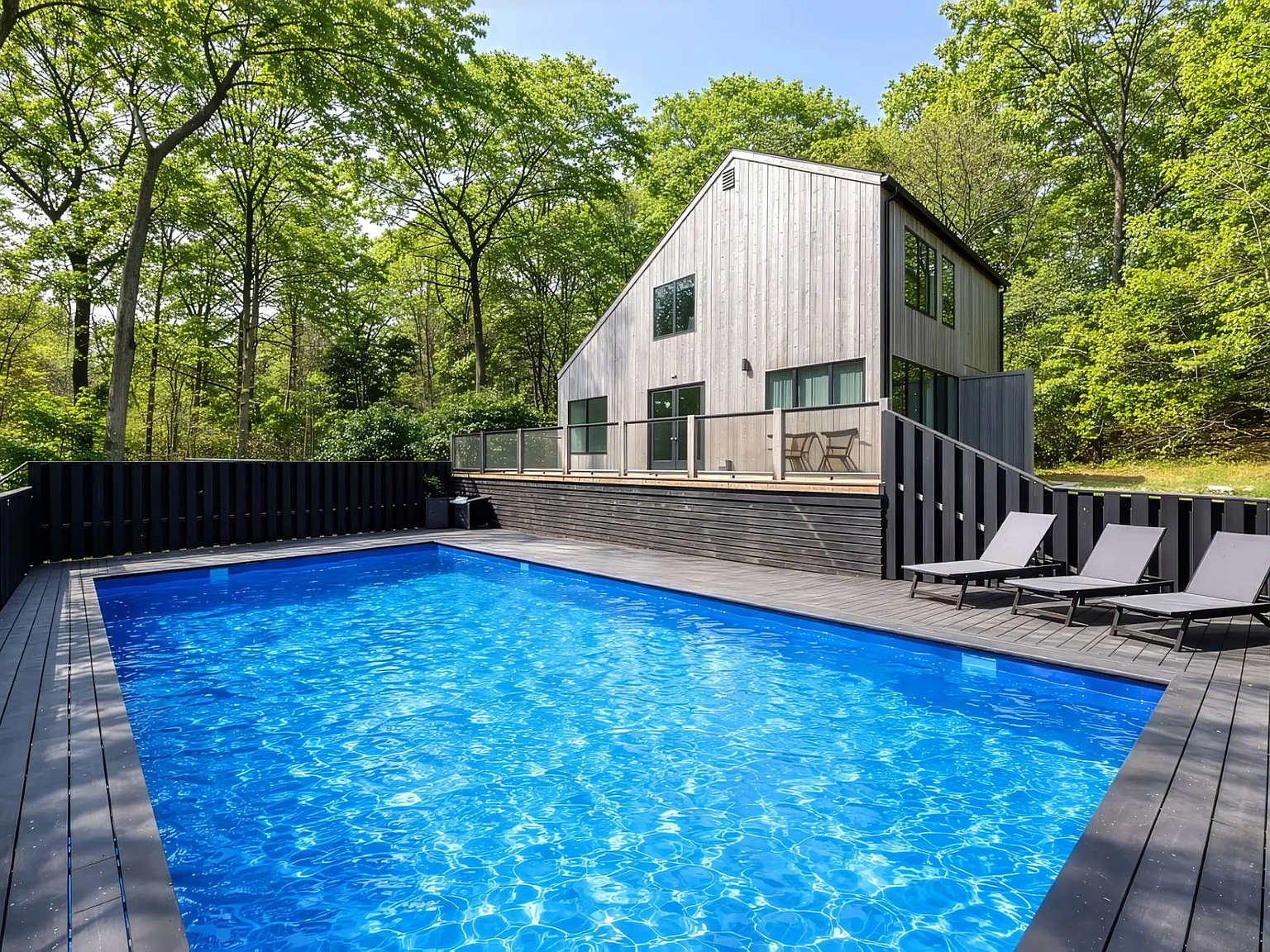 Chic, Serene, Hamptons Oasis with Heated Pool — Photo 1