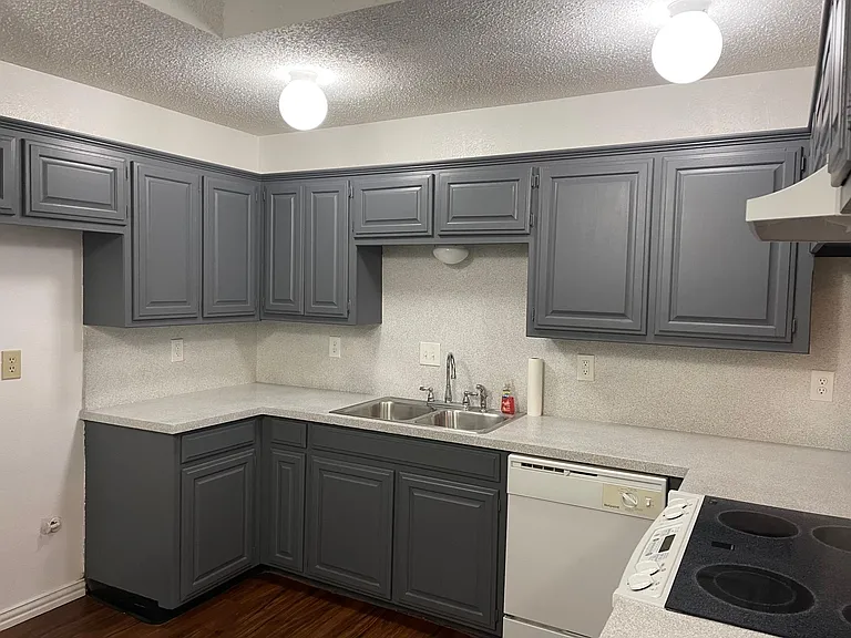 11816 Garden Terrace Dr — Photo 8