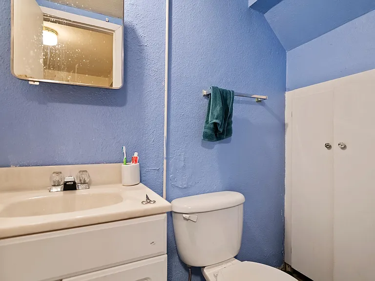 311 E San Rafael St — Photo 15