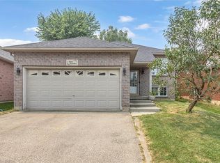 4 Dowden Ave, Brantford, ON N3T 6N5