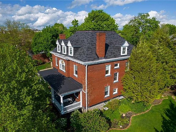 2nd image of 203 Underwood Ave