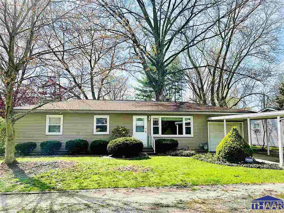 1st image of 1819 S 32nd St