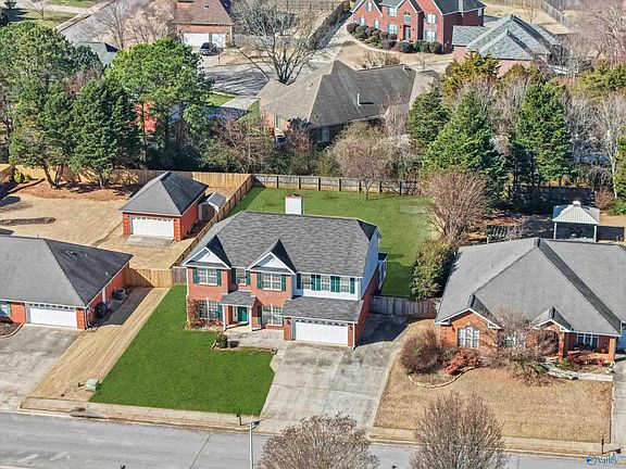 4th image of 314 Greenstone Dr