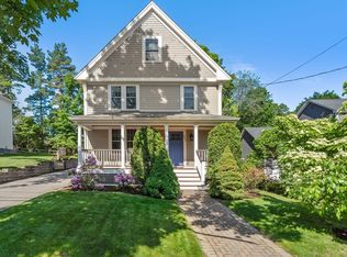 945 Walnut St, Newton, MA 02461