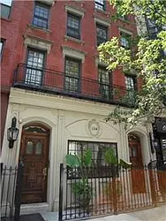 Rented by R New York