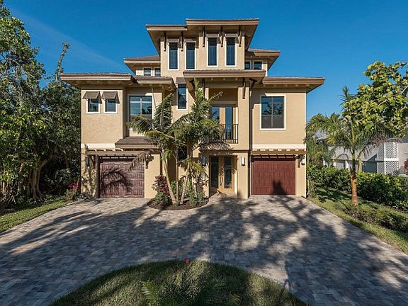 3rd image of 841 Hideaway Cir W