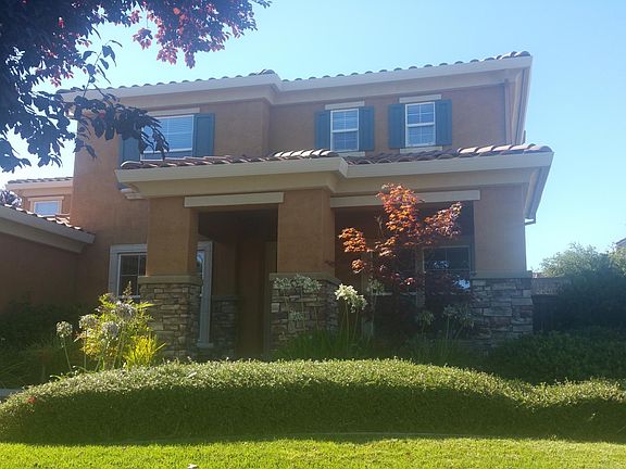 4th image of 5067 Courtney Way