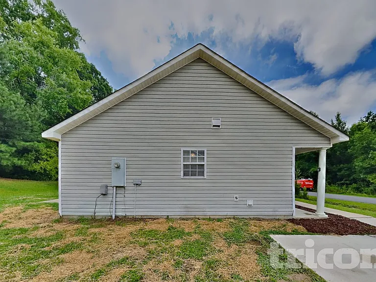 345 Gray Ghost St — Photo 14