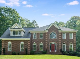 8 Riva Ridge Ln, Stafford, VA 22556