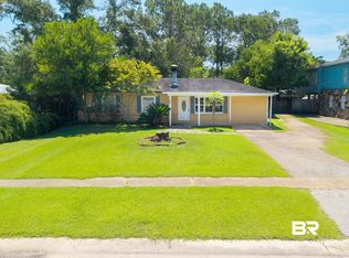 2331 S Dog River Dr, Mobile, AL 36605