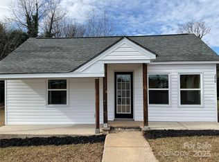 298 S Church St, Forest City, NC 28043