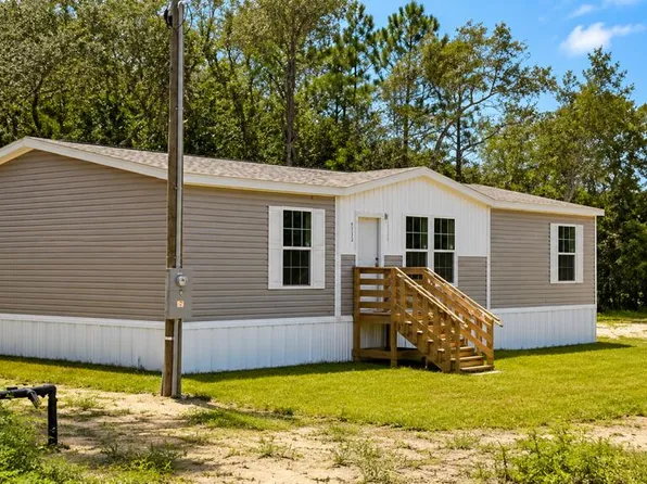 14330 SE 28th St, Morriston, FL 32668