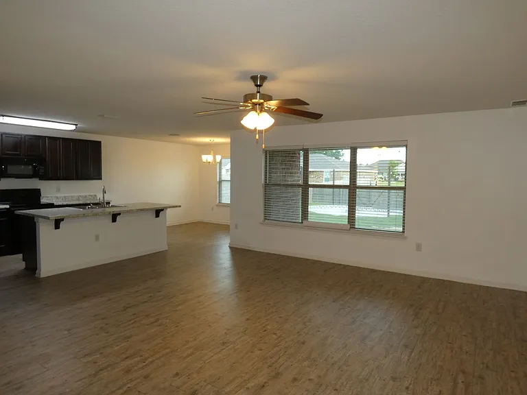 4719 Perception Cir — Photo 2