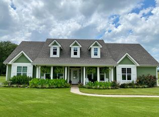 223 Miller Creek Lake Rd, Paradise, TX 76073