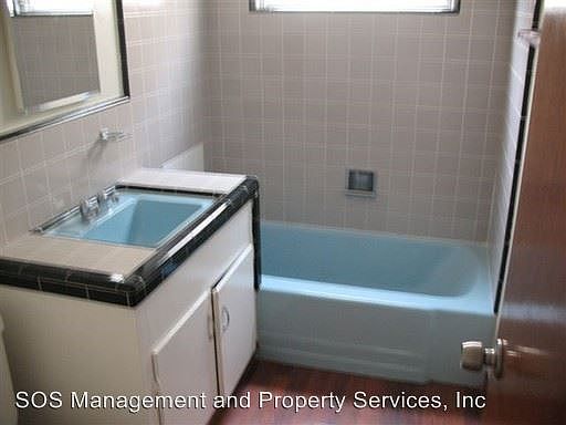 5th image of 4664 Hamilton St