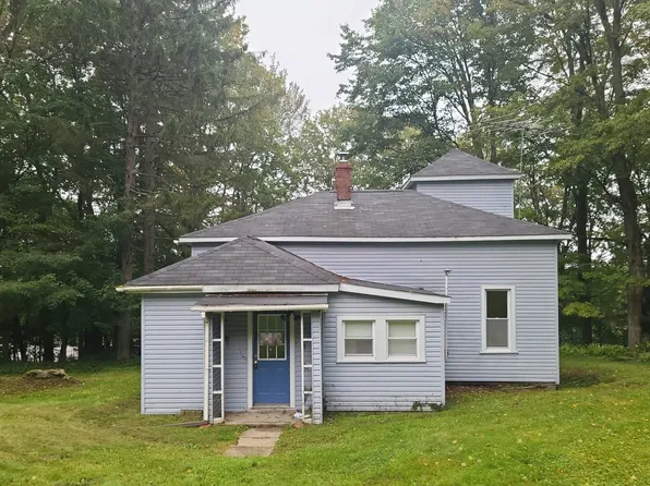 55 Rosebud Ln, Mount Jewett, PA 16740