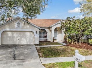 28647 Fairweather Dr, Zephyrhills, FL 33543