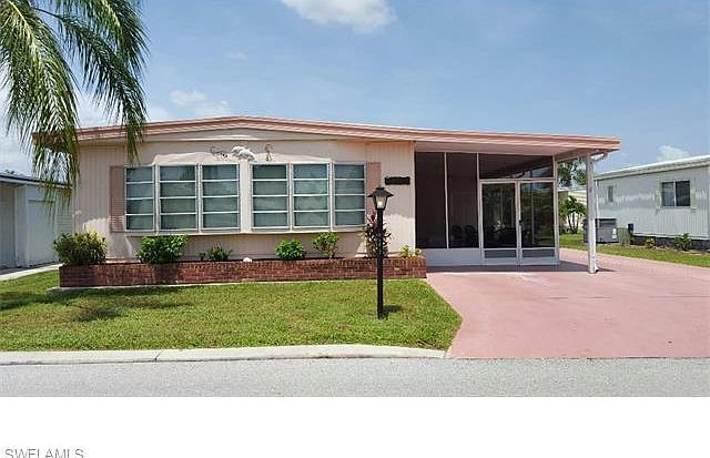 1st image of 101 Snead Dr