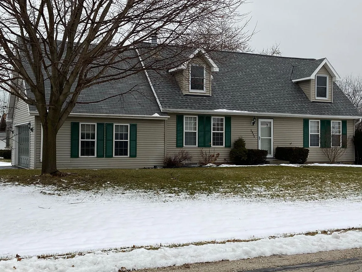 2840 Sandpiper Ln photo 1