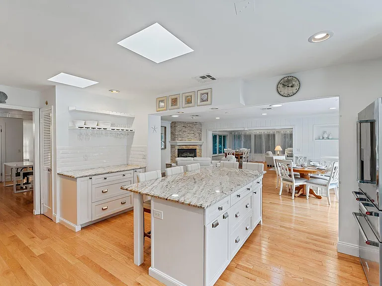 460 Sunrise Way — Photo 21