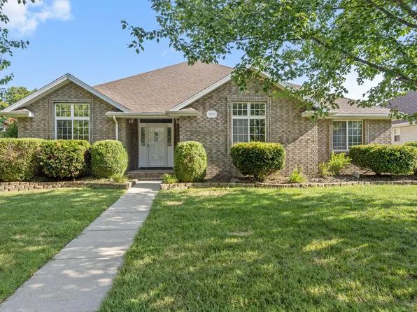 3981 W Greenwood Street, Springfield, MO 65807