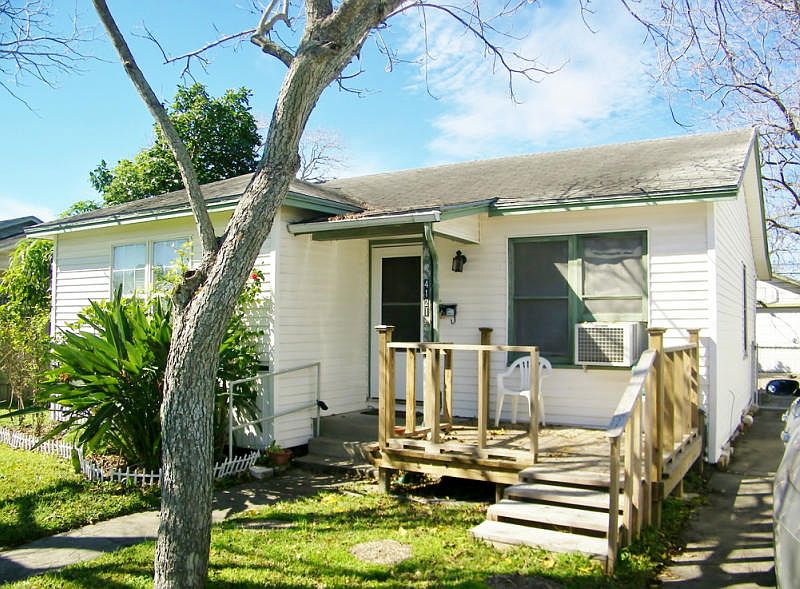 1st image of 4121 Stafford St