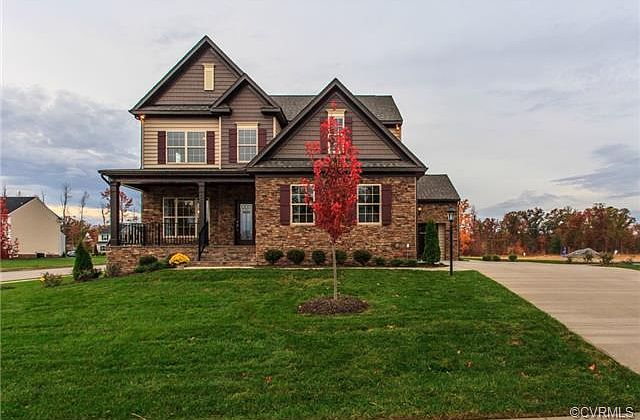 1st image of 2700 Forsythia Ct