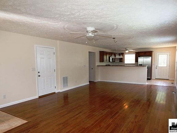 2nd image of 1204 County Road 411