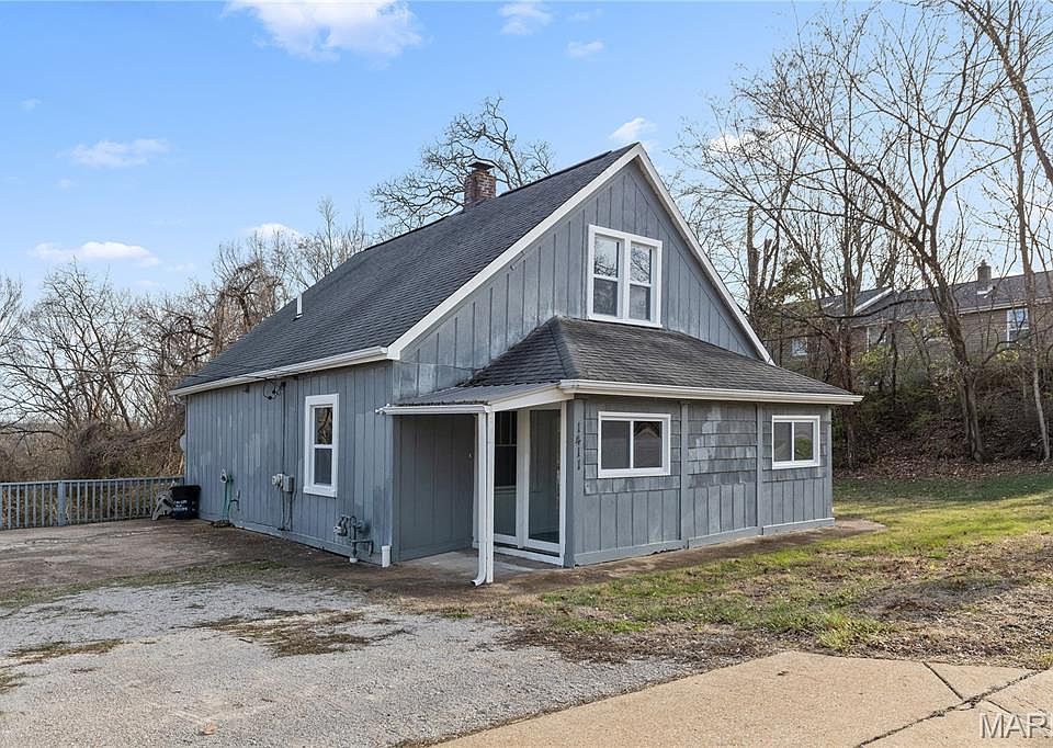 1st image of 1411 Crystal Heights Rd